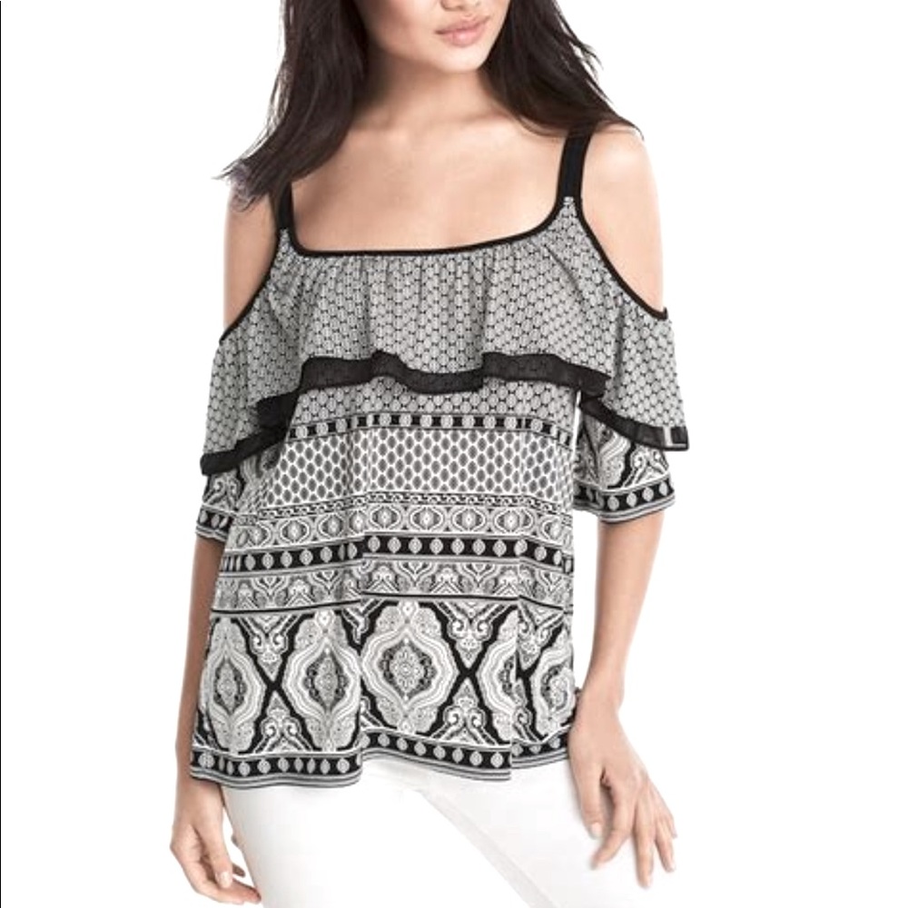 White House Black Market Black & White Printed Cold-Shoulder Top Size M